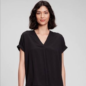 Gap Factory V Neck